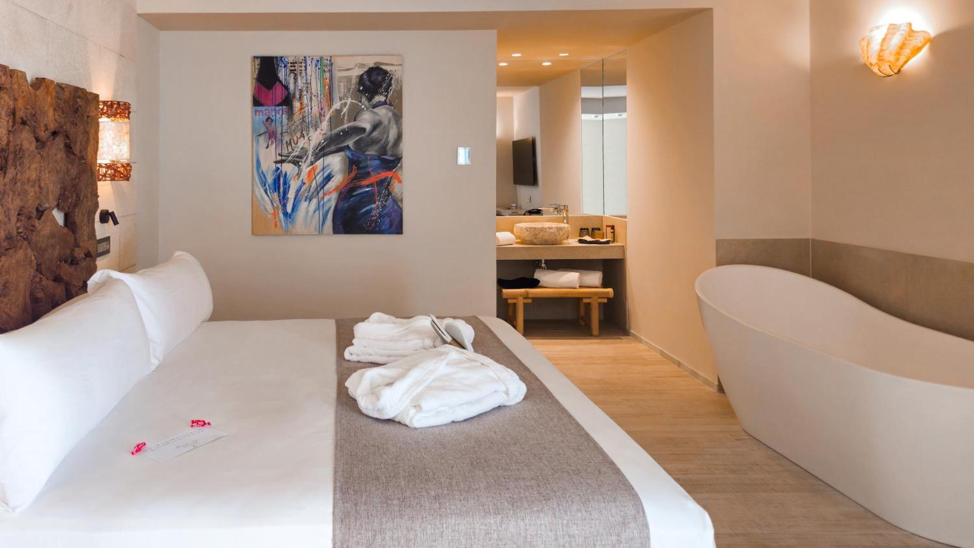 Event Tarifa By Qhotels - Adults Recommended Экстерьер фото